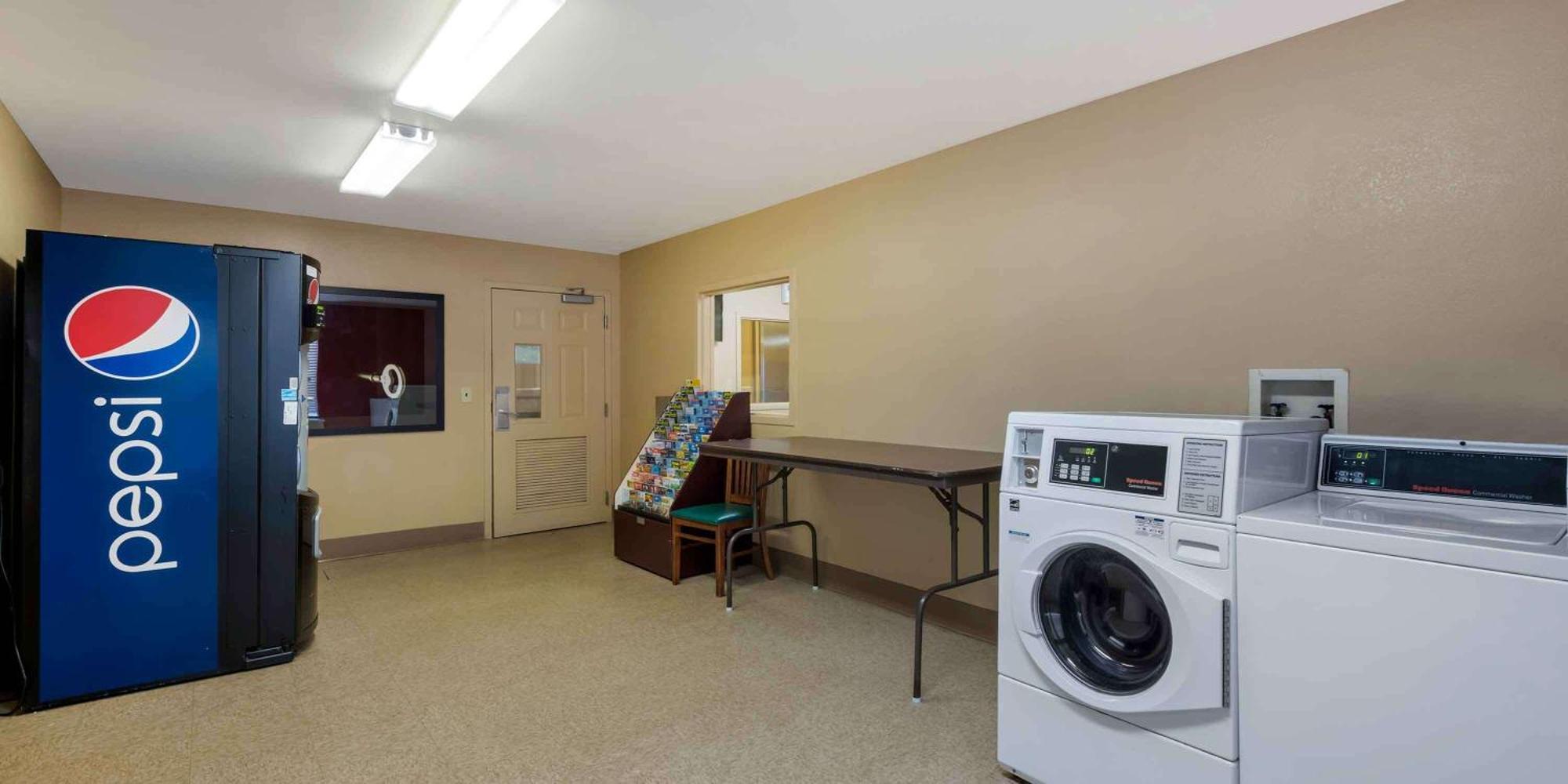 Extended Stay America Suites - Orlando - Orlando Theme Parks - Vineland Rd Zewnętrze zdjęcie